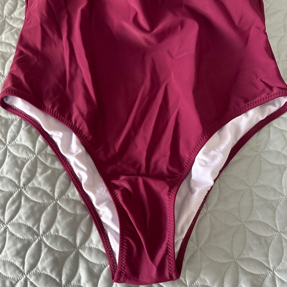 Cupshe, one piece bathing suit, size XL, deep burgundy - Picture 4 of 7